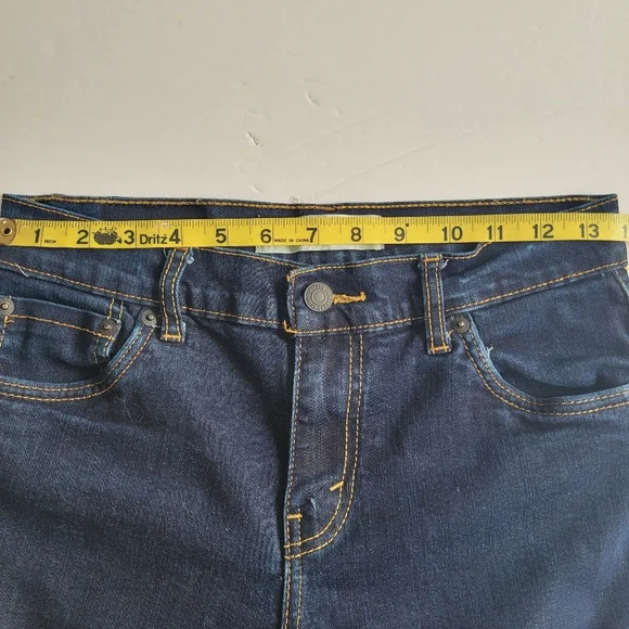 Levi's 511 Performance Slim Fit Jeans. - Picture 8 of 9